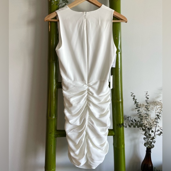 Babaton white viva dress size 4 - Picture 2 of 3